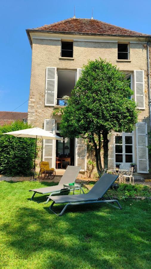 Le Grand Barrois Acomodação com café da manhã Crecy-la-Chapelle Exterior foto