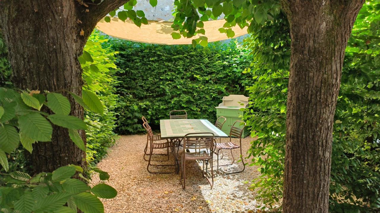 Le Grand Barrois Acomodação com café da manhã Crecy-la-Chapelle Exterior foto